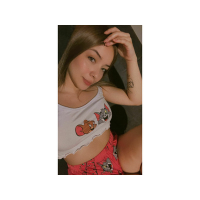 JOVENCITA 19 AÑOS CON GANAS DE ACCION