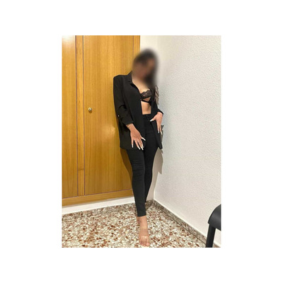 COMPLACIENTE Y SENSUAL MUJER EN XATIVA