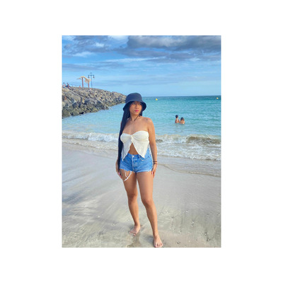 UNA DULCE LATINA CON MUCHO SABOR