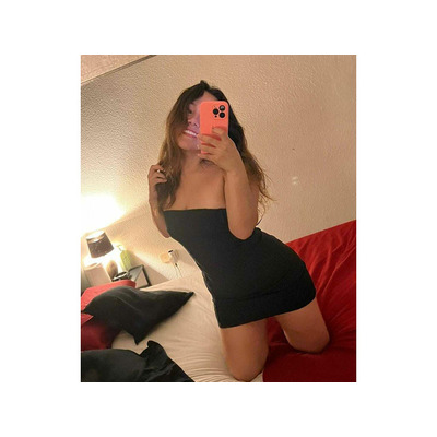 UNA GUAPA Y SENSUAL JOVENCITA LISTA PARA TI