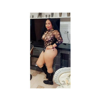 LINDA MULATA COME POLLAS