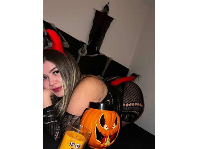 NIÑATA JUGUETONA & GUARRA NIÑATA JUGUETONA & GUARRA