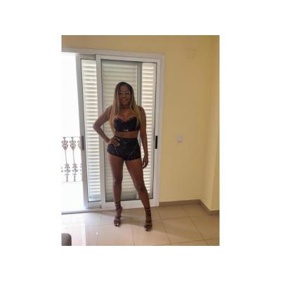 Nany, encanto y elegancia en Carlet