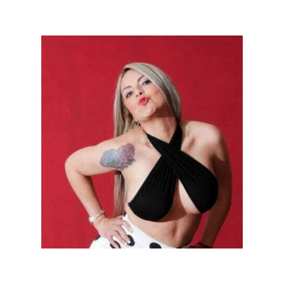M*RUBIA GUAPA SIN TABUS