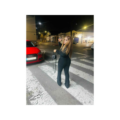 Zoé mulatita fiestera divertida en Gandia
