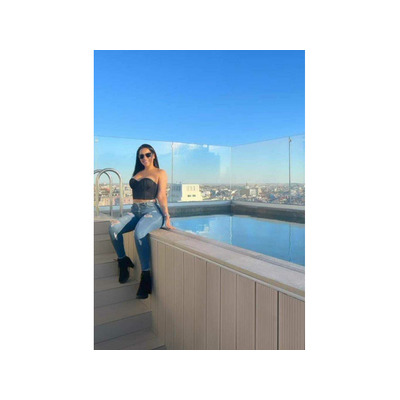 Sabrina exclusiva para citas especiales