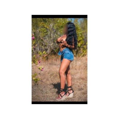 MASAJISTA SEXY EN ELDA . . . SALIDAS