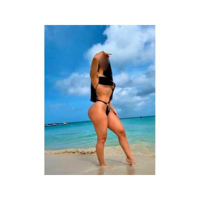 HERMOSA BLANQUITA DE BUEN CUERPO. . .