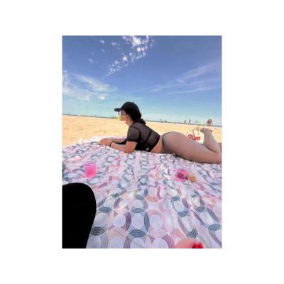 JOVENCITA  SENSUAL Y JUGUETONA