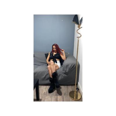 FIESTERA DESCOMPLICADA DISPONIBLE