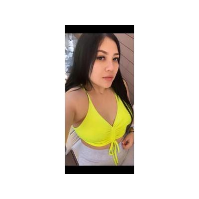 UNA DAMA Y UNA PERRA A LA VEZ PURO PLACER