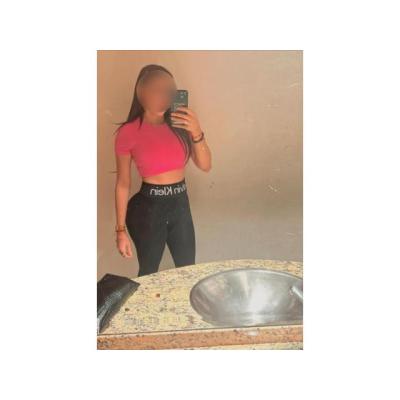SOFIA SEXY DAMA TODO UN BOMBÓN PARA TI!!