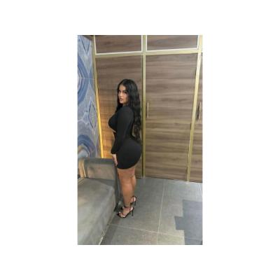 LAURA, 24 años – Nueva en SAN PEDRO ALCANTARA