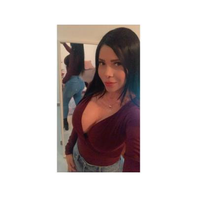 EXÓTICA TE LA COMO CON ELEGANCIA