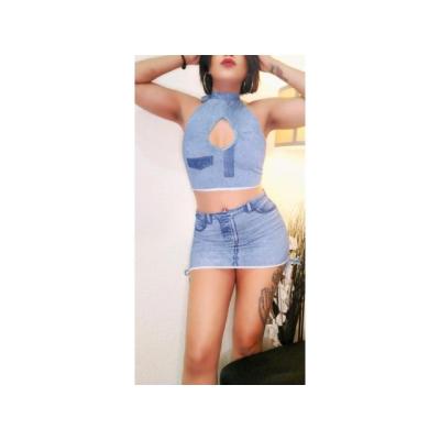 ELA JOVENCITA DOMINICANA PRECIOSA NOVEDAD