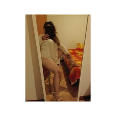 PILAR MASAJISTA PROFESIONAL MADURA VENEZOLANA