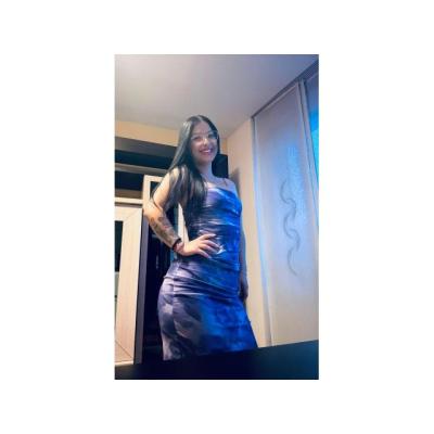 SALOMÉ, UNA LATINA CON ENERGÍA EN