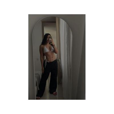 CARLA ENCANTADORA Y DISPUESTA A TODO