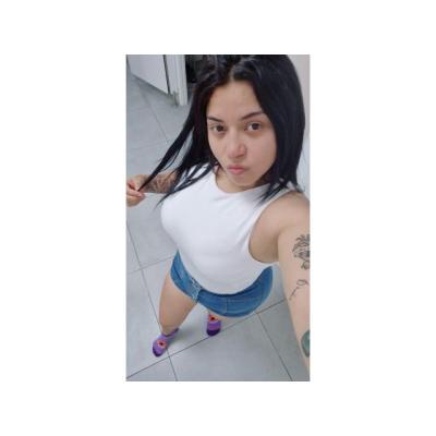LIZ DISPUESTA A PASARLO BIEN