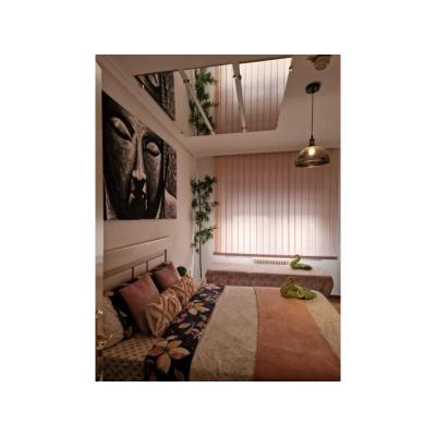 SE ALQUILAN HERMOSAS HABITACIONES