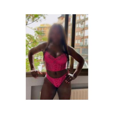 WENDY MULATA ARDIENTE