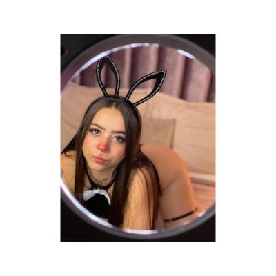 RECIEN LLEGADA MUY CARIÑOSA