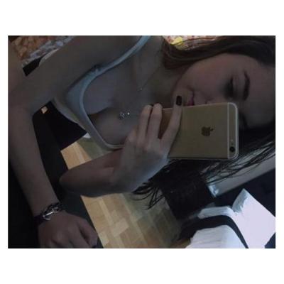 / soy tu sumisa obediente /