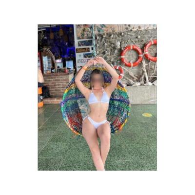 CELESTE HERMOSA JOVENCITA COLOMBIANA NOVEDAD