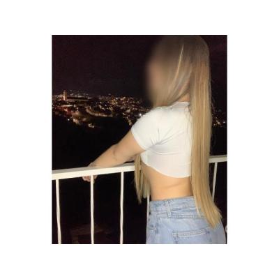 Soy tu voz caliente en la noche