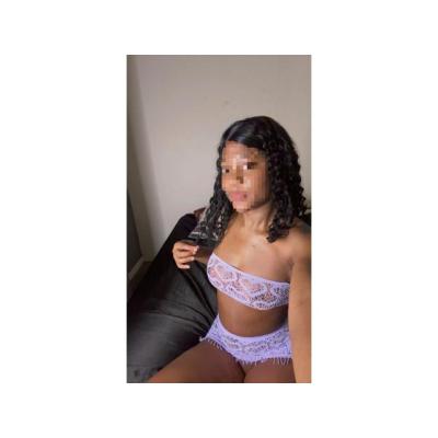 MORENA ARDIENTE Y LLENA DE PLACER