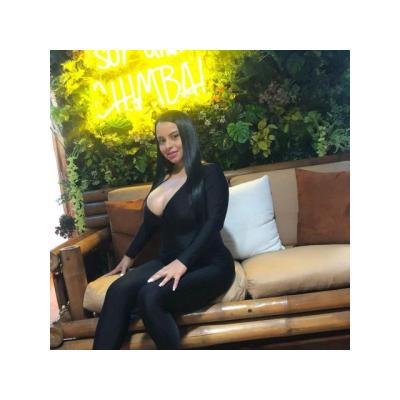 EMILY ATRACTIVA COLOMBIANA RECIEN LLEGADA