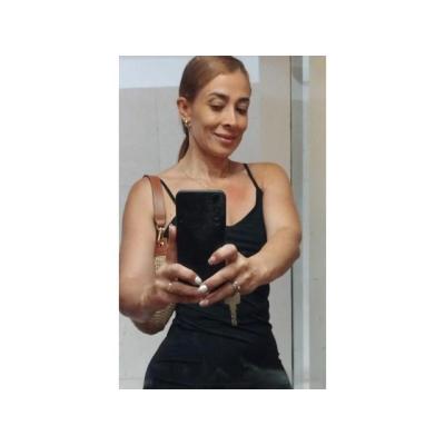 SARA  ATREVIDA LATINA