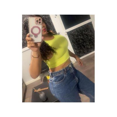 PERRA ARDIENTE CON GANAS DE TU RICA POLLA