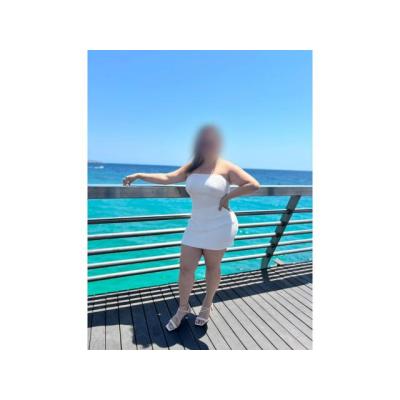 ANGIE MADURA, TU CHISPA EXÓTICA