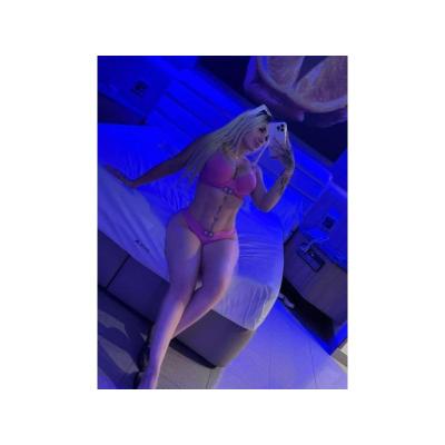 PAOLA , TU CHISPA EXÓTICA