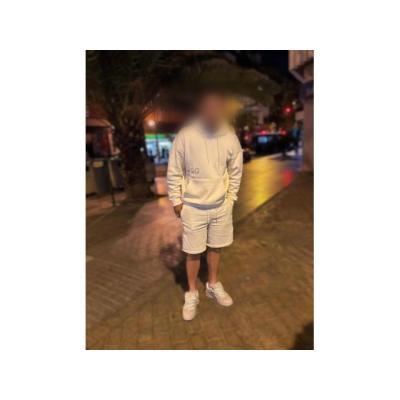 LA ISLA TIENE ALGO NUEVO. . . Y SOY YO: