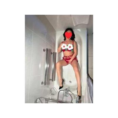 Anna  nueva chica Asiática en Rubi