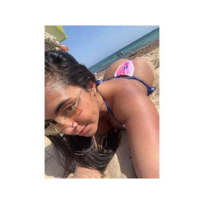 NENITA RECIEN LLAGADA CON GANAS DE FOLLAR