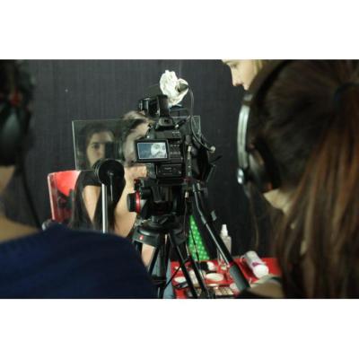 Contratación de películas para adultos