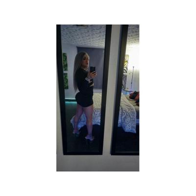 LUNA JOVENCITA RUBIA EXPLOSIVA TRANS