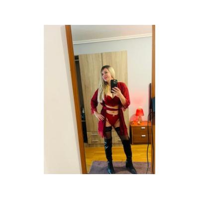 DANIELA, ALEMANA MÁS NATURAL Y PICARONA