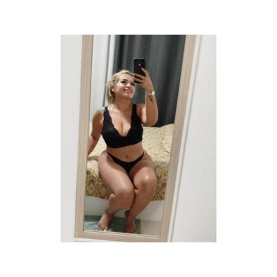 EXÓTICA COLOMBIANA FIESTERA