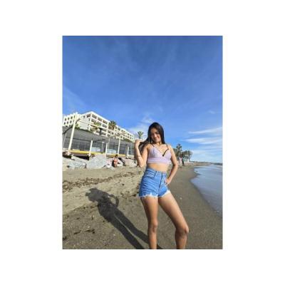 NENITA DELICIOSA Y GUARRA