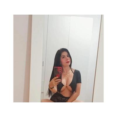 DULCE Y JUGUETONA COLOMBIANA