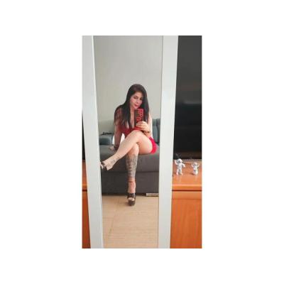 DULCE Y JUGUETONA COLOMBIANA