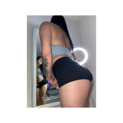 CAMILA HERMOSA JOVENCITA COLOMBIANA NOVEDAD