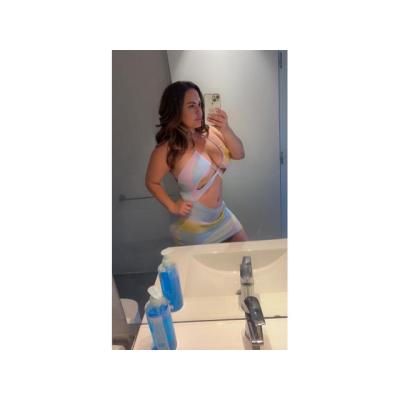 DIVIERTETE CONMIGO ESTARE POR POCO TIEMPO