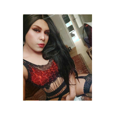 CAMILA TRANS PERUANA CUERPO DE MUÑECA