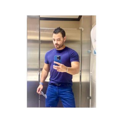 NICOLAS MASAJISTA PROFESIONAL URUGUAYO