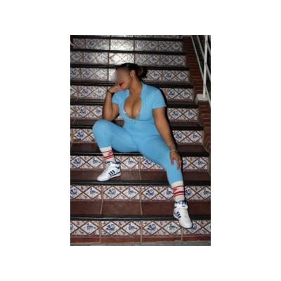 Jade: Belleza Caribeña que Enamora